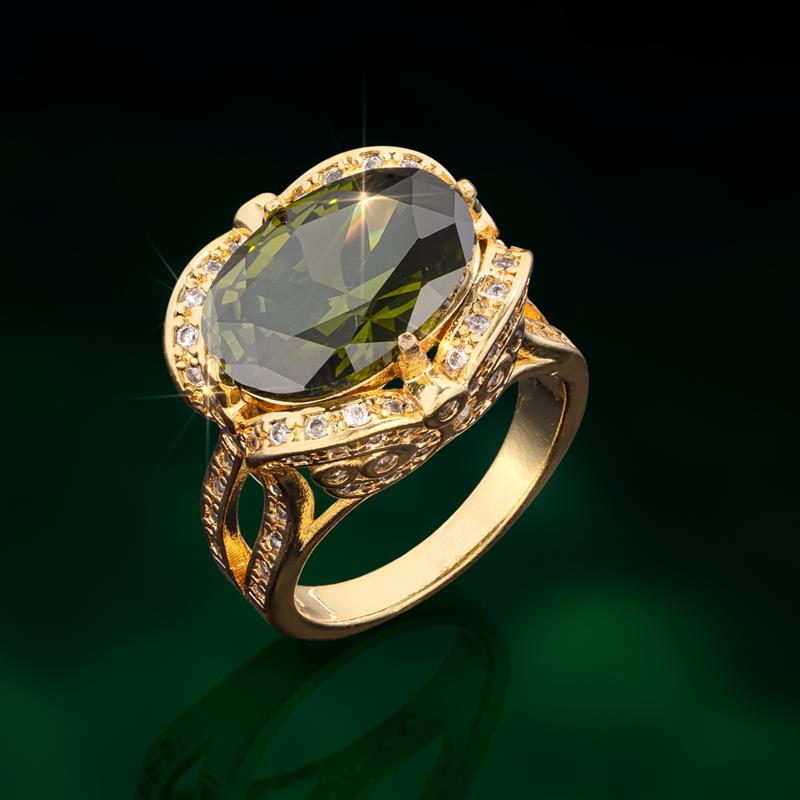 Green Elusion Ring